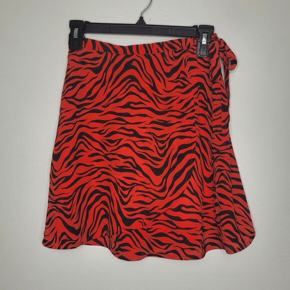 Sunday Best red black wrap mini zebra print Baddie goth skirt size 2 - Picture 1 of 8